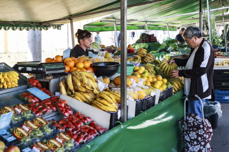 consultório na rua oferece atendimento no largo da ordem nesta segunda-feira
