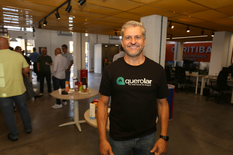 Vale do Pinhão impulsiona startups do Worktiba com podcast e gestão comunitária