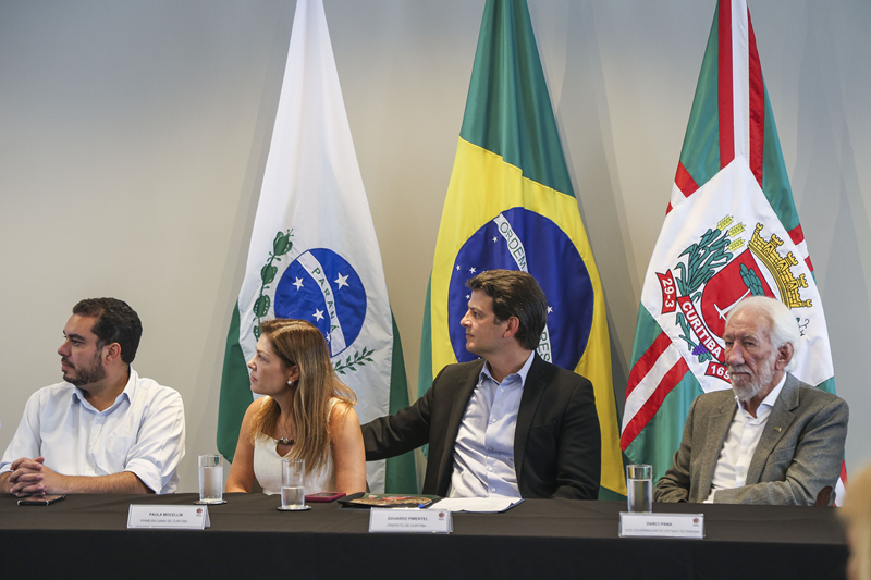 Natal de Curitiba 2025 impulsiona turismo e movimenta R$ 722 milhões