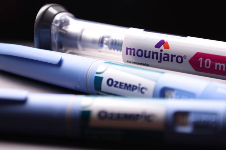 Mercado de canetas emagrecedoras cresce e receberá genéricos com queda da patente do Ozempic