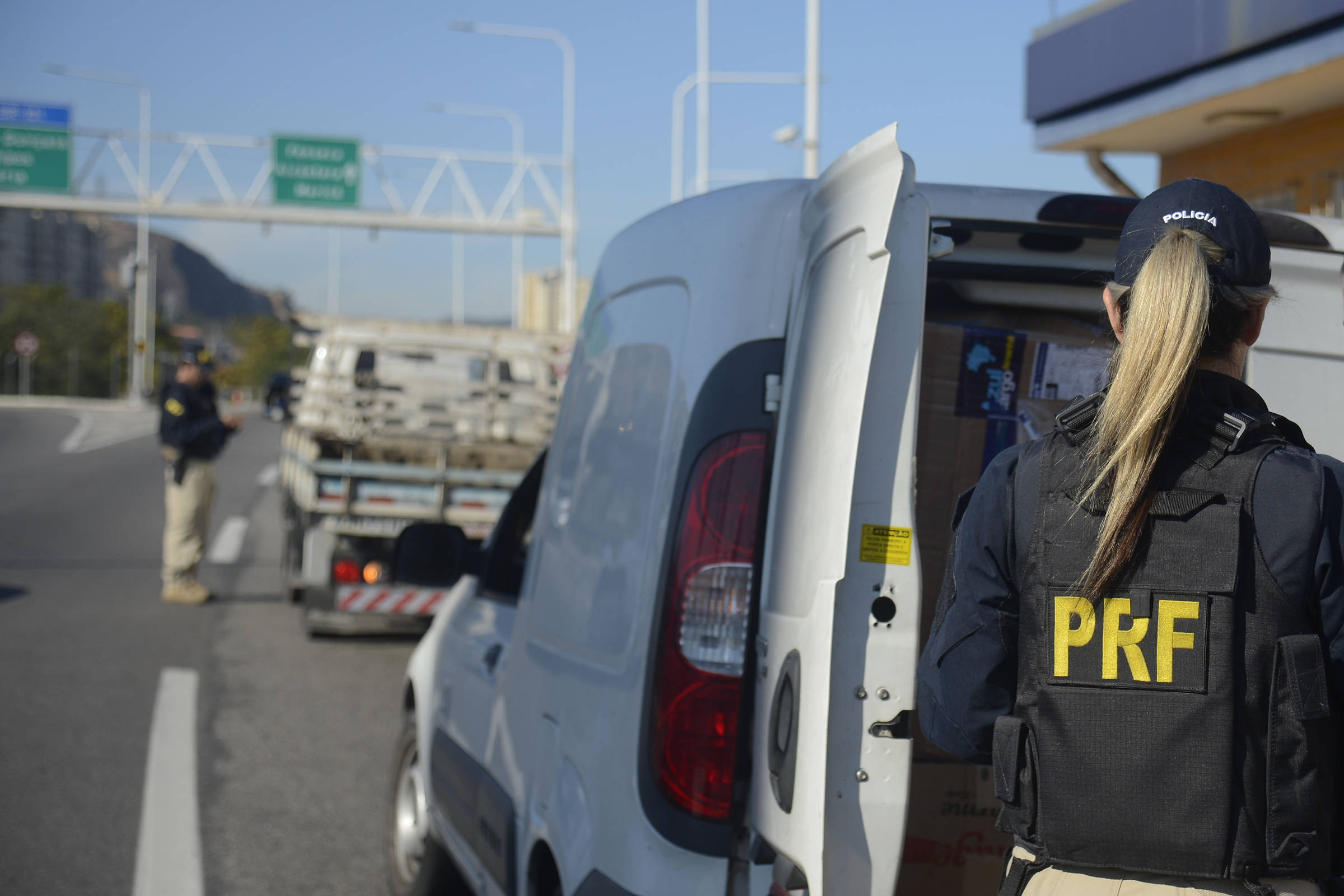 PRF amplia monitoramento de placas para capturar motoristas com mandados