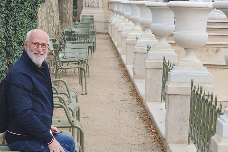 Diretor teatral Vagner Nacarato marcou o interior paulista com paixão por Paris