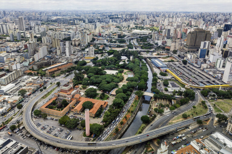 Projeto amplia parque Dom Pedro 2º para impulsionar revitalização do centro de São Paulo