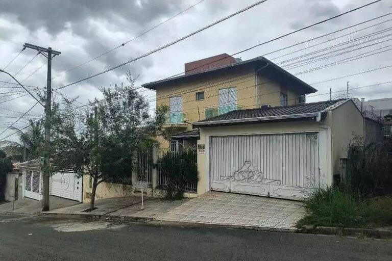 Leilões Online Reúnem 350 Imóveis com Descontos de Até 76% em Janeiro 2026