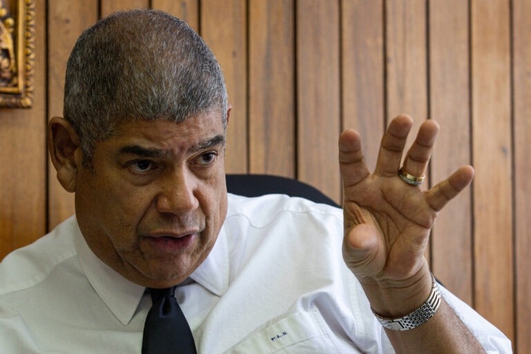 União Brasil reafirma apoio a Tarcísio em São Paulo em meio à tensão com PP