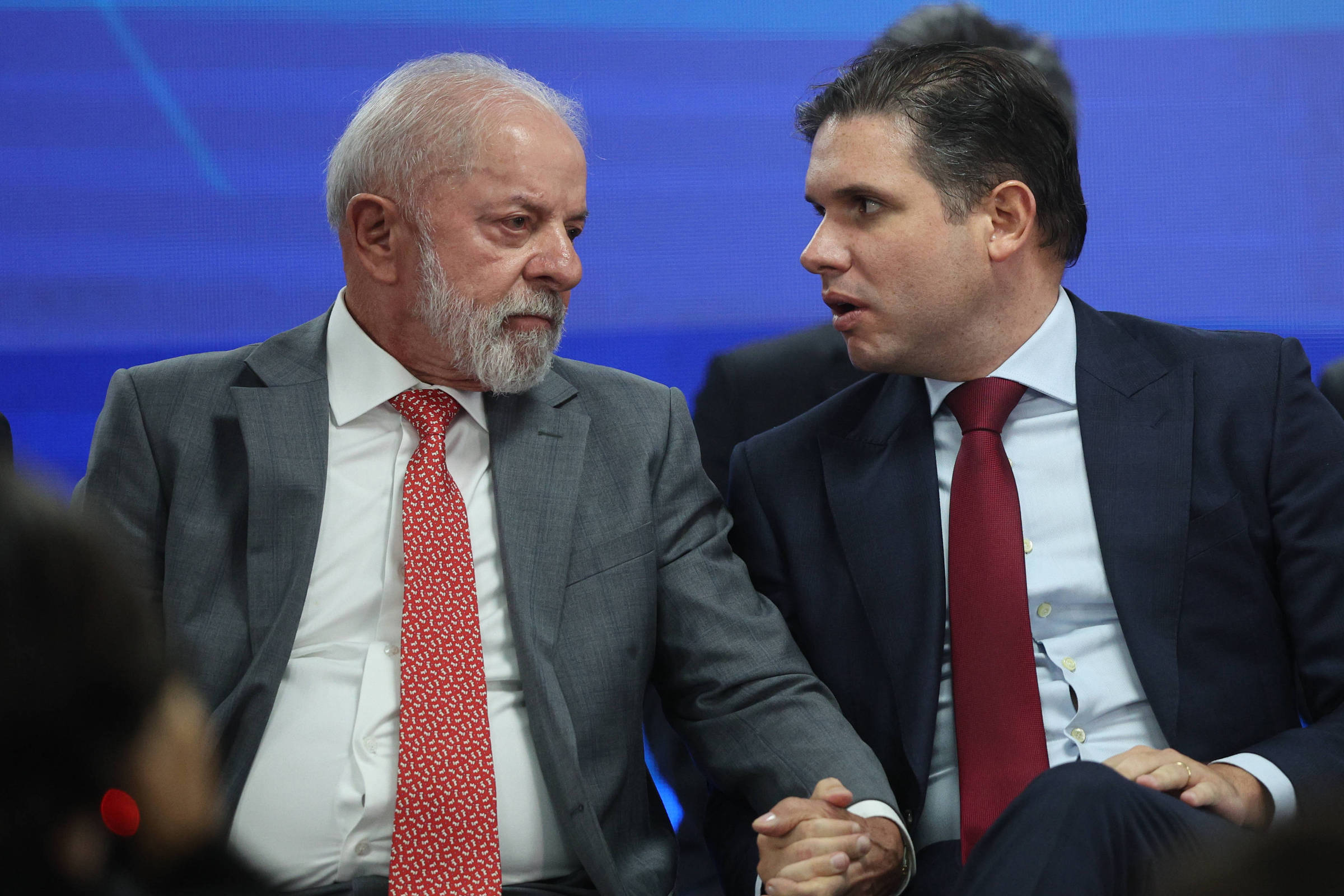 Ala do centrão desafia liderança de Hugo Motta na Câmara