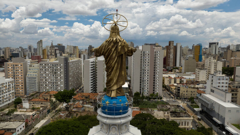 Modelo de requalificação oferece moradia para os mais pobres em Campos Elíseos