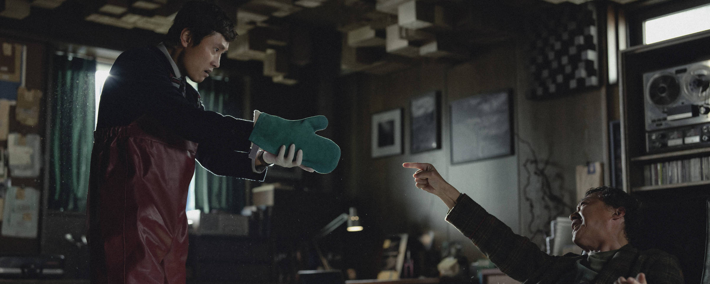 Desemprego impulsiona trama violenta em a única saída, do diretor de oldboy