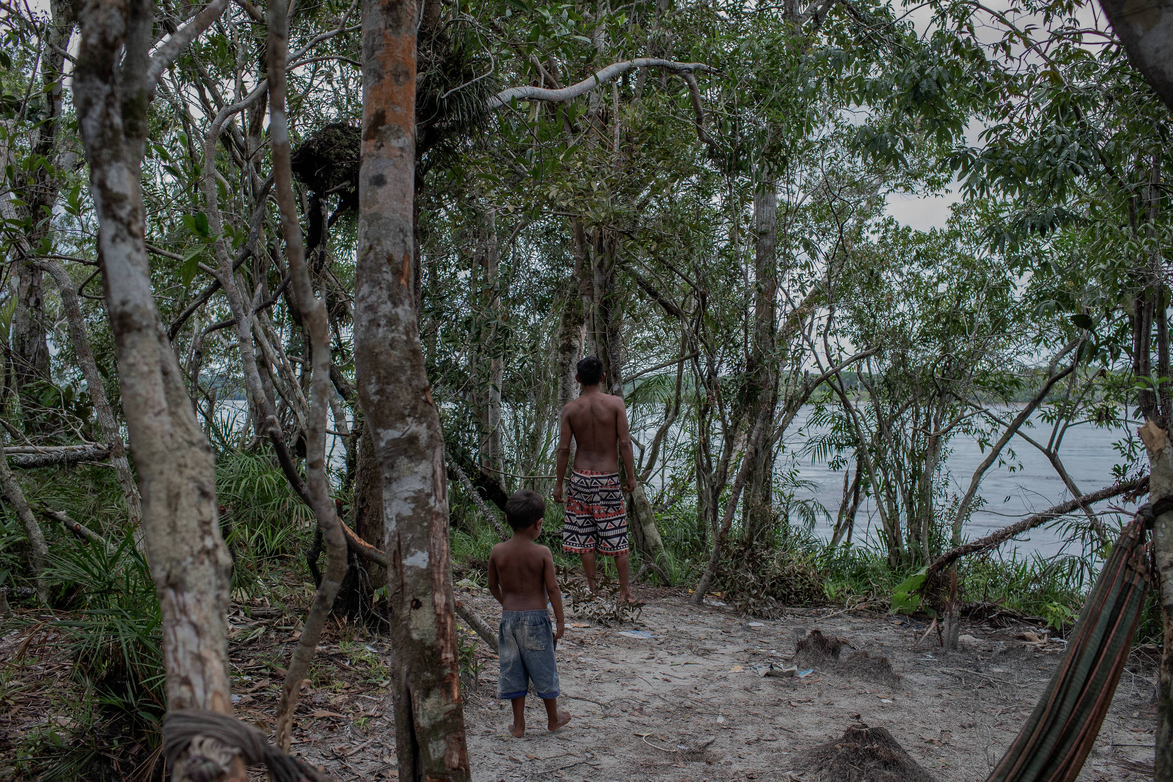 exército dispara rajadas e indígenas do alto rio negro exigem apuração da morte de jovem hupda