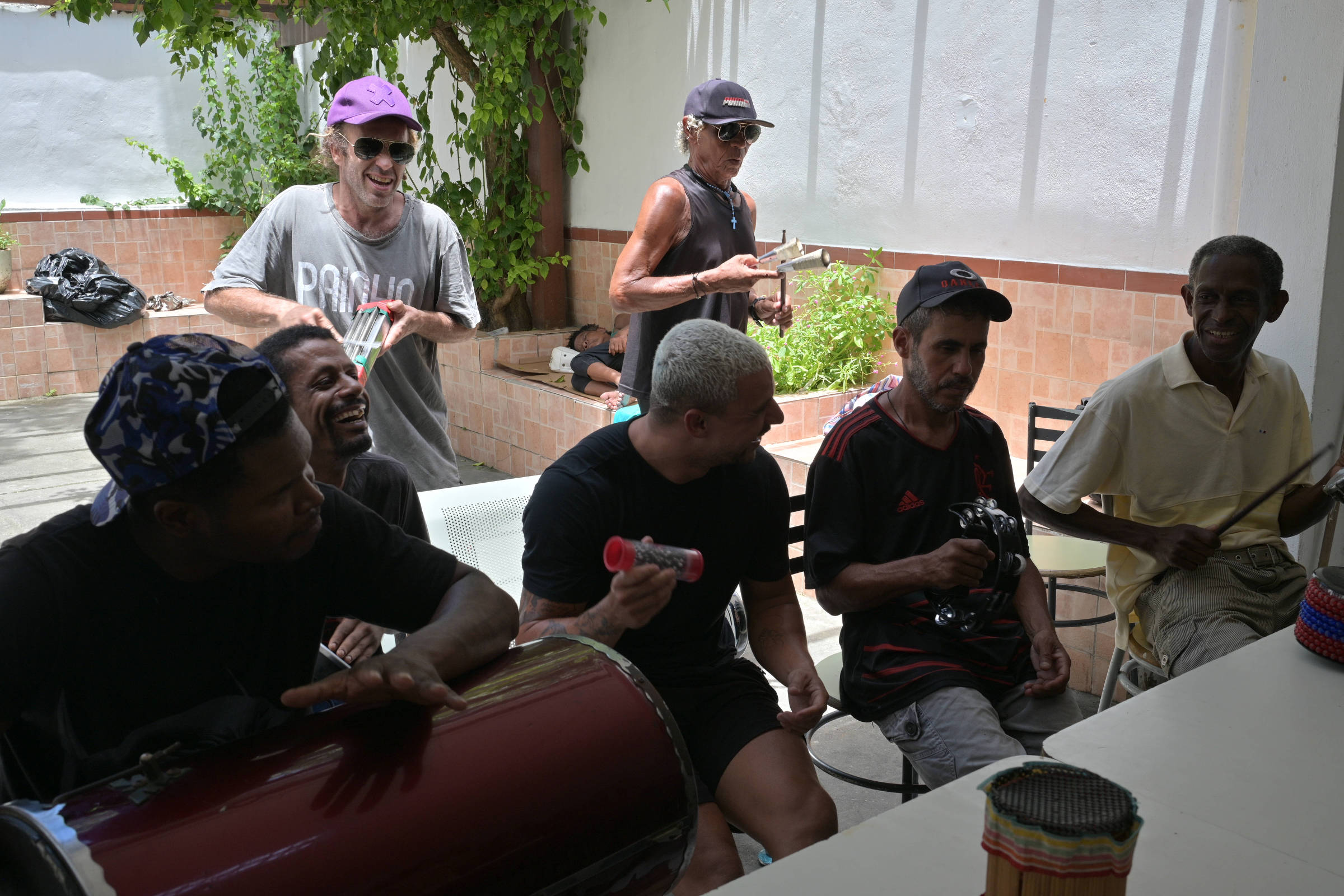 Samba em Caps do Rio de Janeiro promove terapia musical para pacientes do SUS
