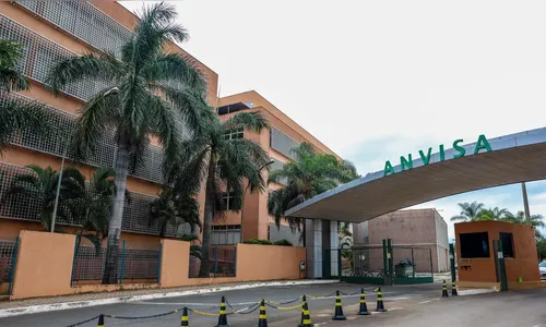 Anvisa proíbe venda de leite condensado e suplementos irregulares