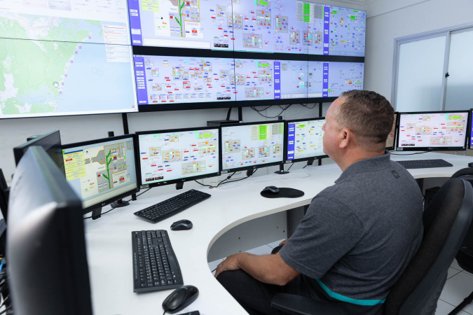 Sanepar aprimora monitoramento de redes de água e esgoto no litoral com sensores inteligentes