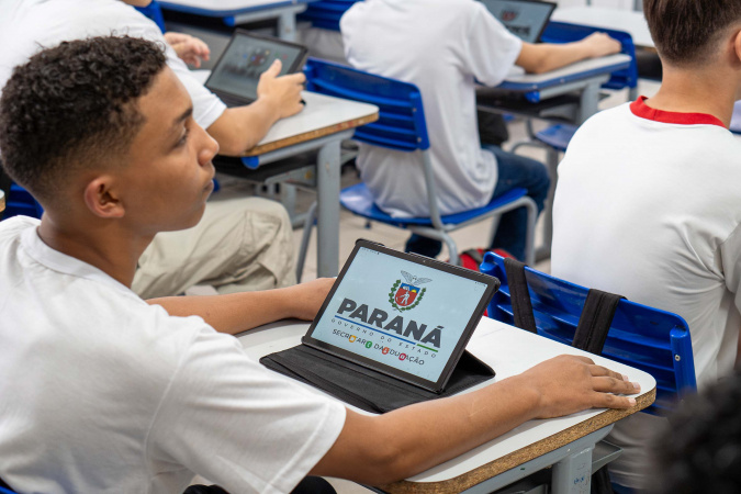 Programa Aprova Paraná fortalece acesso e permanência no ensino superior