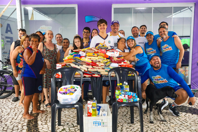 Arena gamer do Verão Maior Paraná fomenta solidariedade com doação de alimentos