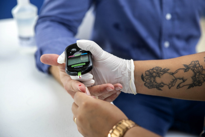 Sesa destaca cuidados essenciais para controle do diabetes no verão paranaense