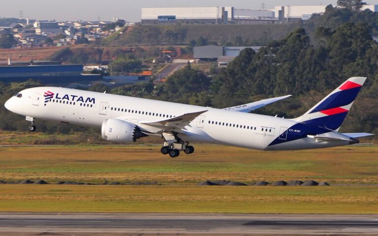 Latam amplia voos internacionais do Brasil para EUA e Europa em 2026