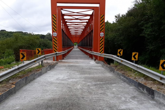 Ponte do Rio da Várzea permanece interditada no período noturno até sexta-feira