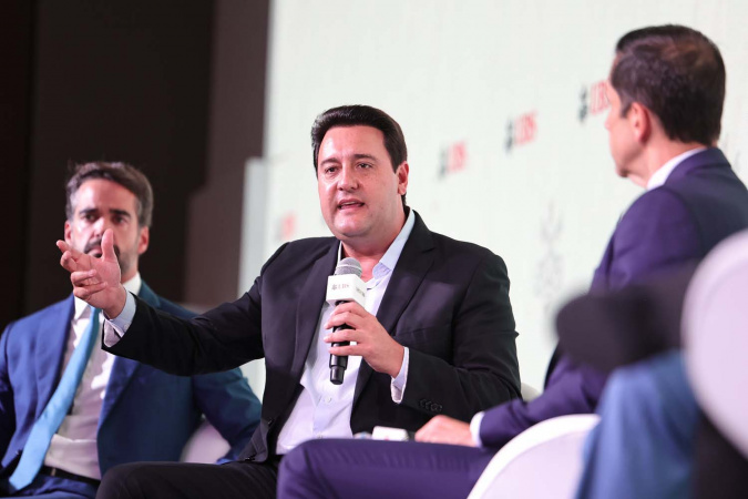 Ratinho Junior destaca crescimento econômico e investimentos estratégicos no Paraná em São Paulo