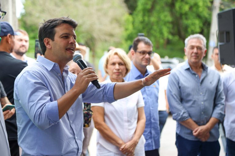 Família de Maria impulsiona horta comunitária na Cidade Industrial de Curitiba