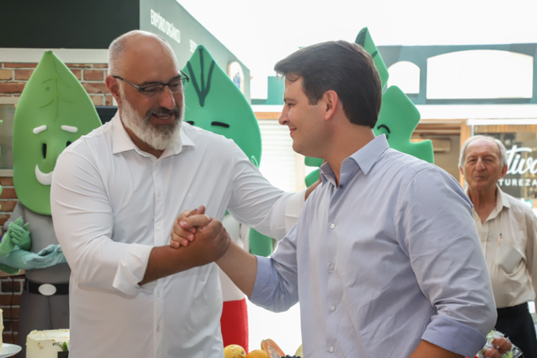 Curitiba amplia 60 vagas para permissionários nas feiras livres da cidade