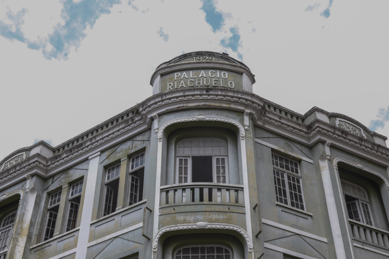Palácio Riachuelo se prepara para retomar protagonismo no centro de Curitiba em 2027