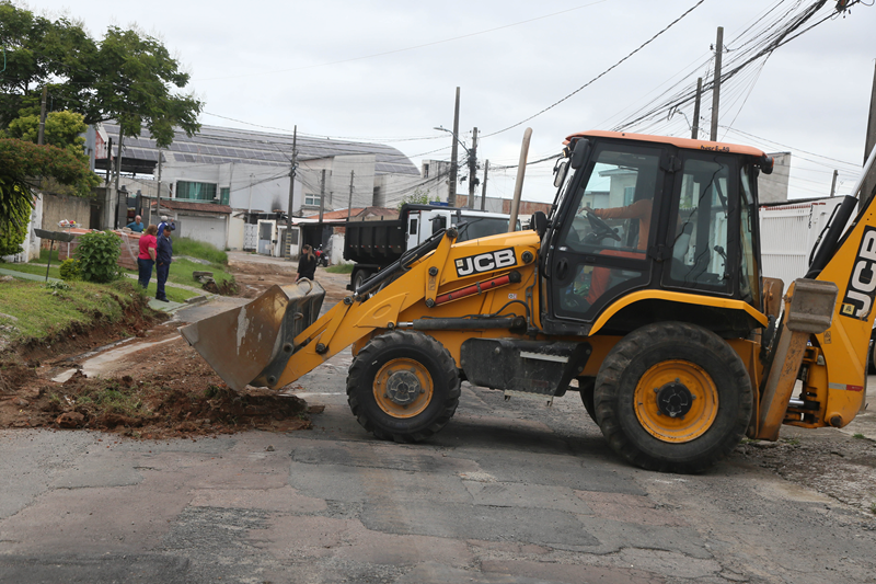 Prefeitura de Curitiba revitaliza pavimento e encerra espera de quatro décadas no Uberaba