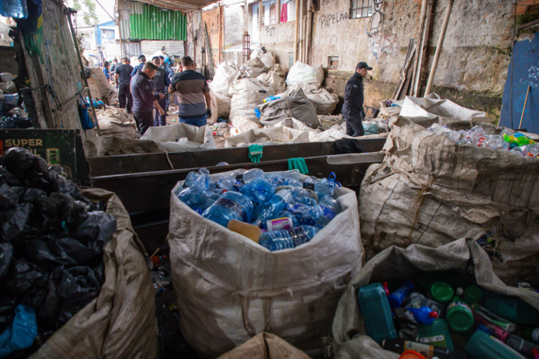 ação integrada cabo seguro detém quatro homens e reforça combate a furtos em curitiba
