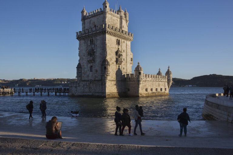 Maioria dos lusófonos prefere viver em Portugal enquanto Brasil lidera cultura