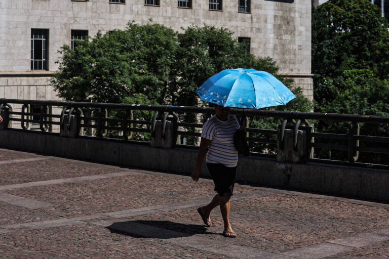 São Paulo enfrenta calor e chuva isolada nesta segunda-feira 23