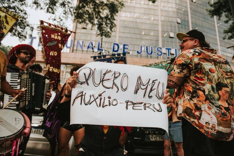 Penduricalhos no funcionalismo público ameaçam a Constituição