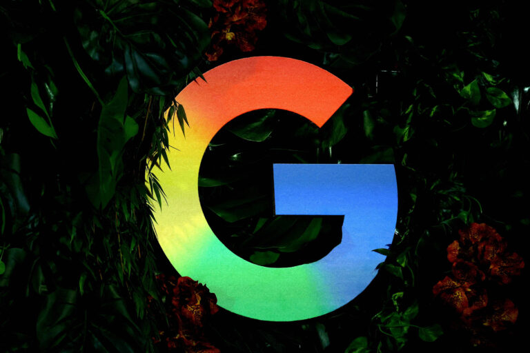 Google facilita acesso a sites que criam imagens íntimas falsas de mulheres e crianças, aponta estudo