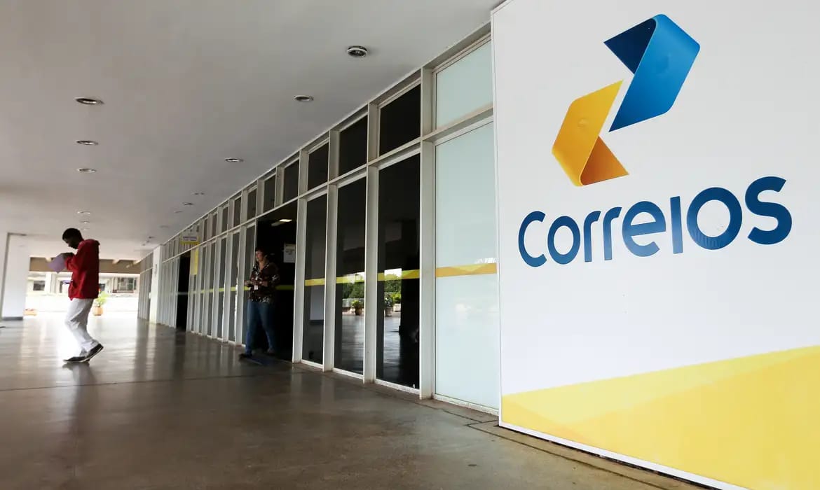 Em estado de insolvência, Correios leiloa o próprio patrimônio