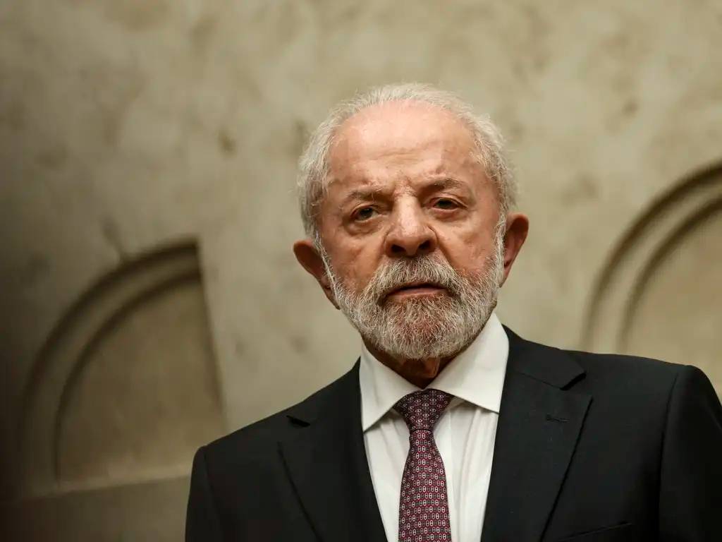 Lula reafirma foco em políticas para pobres e classe média