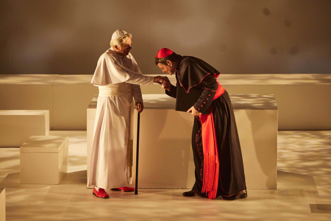 Dois papas estreia no Guairão em abril com montagem premiada