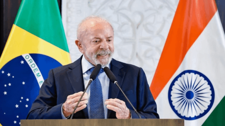 Lula defende cautela na resposta ao tarifaço dos Estados Unidos