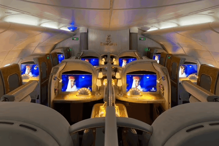 Emirates retoma 96% da malha aérea após crise no Oriente Médio