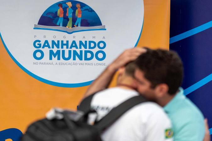 Ganhando o Mundo 2027 amplia oportunidades para alunos da rede estadual
