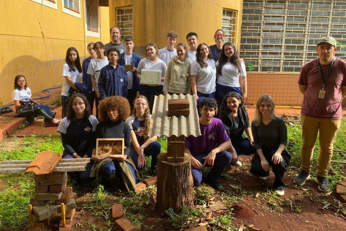 Projeto ambiental do clube de ciências impulsiona rearborização em Rolândia
