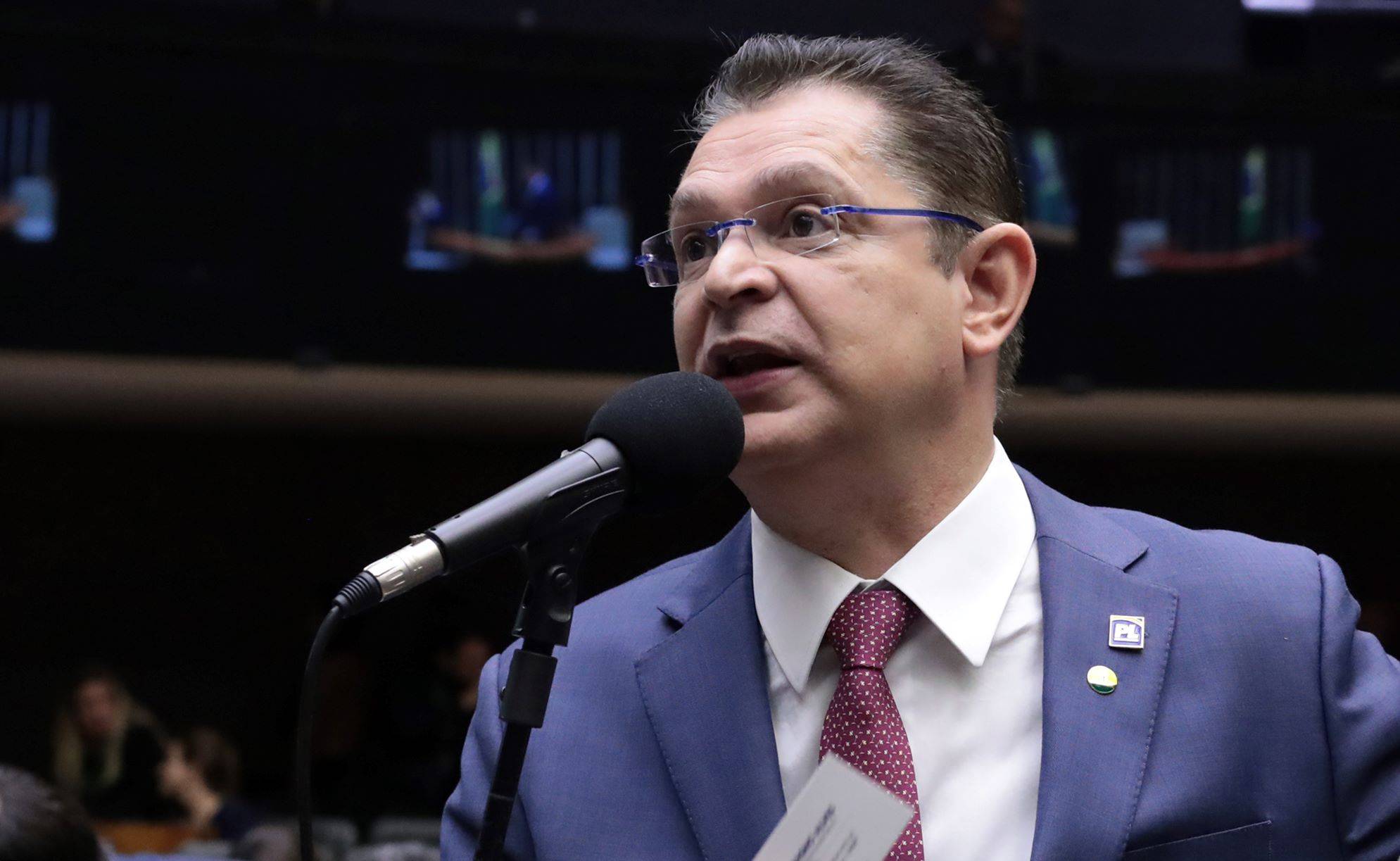 Sóstenes acionou embaixada dos EUA após remoção de vídeo sobre PT e facções