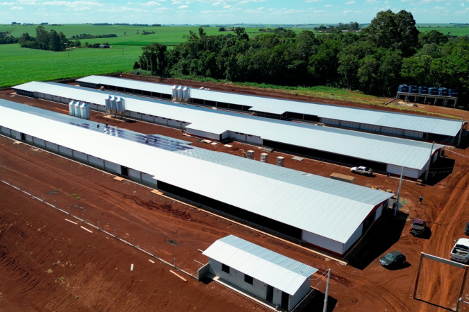 Governo do Paraná e MBRF investem R$ 375 milhões na produção de alimentos