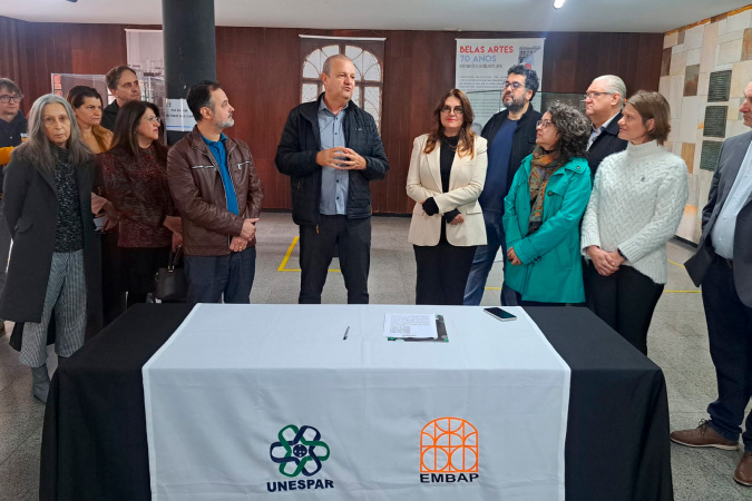 Estado investe 10 milhões no restauro da sede histórica da Escola de Música e Belas Artes do Paraná