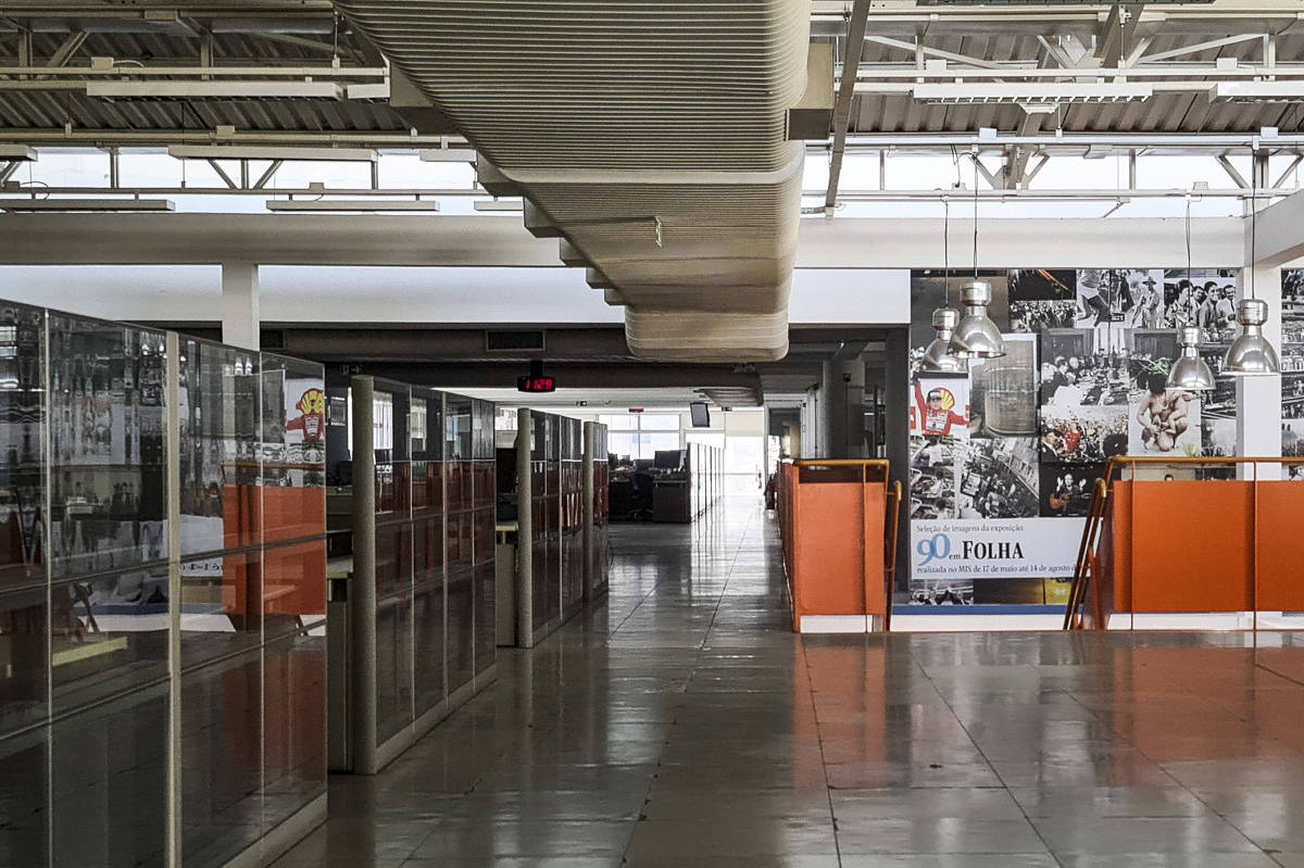 Liberdade e desafios no jornalismo investigativo contemporâneo