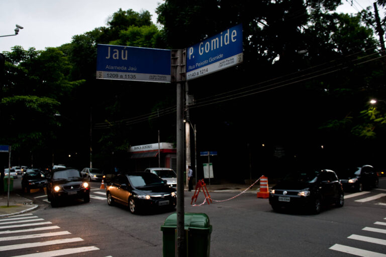 Câmara de São Paulo aprova mudança do nome da rua Peixoto Gomide para Sophia Gomide