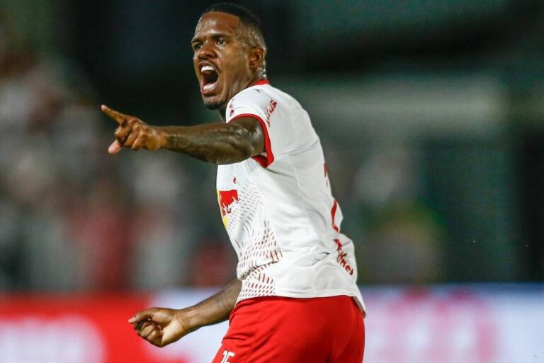 Jogador do Bragantino sofre suspensão de 12 jogos por declarações sexistas contra árbitra