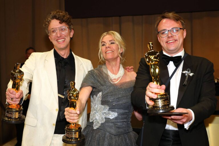 Governo russo questiona uso de imagens de crianças em documentário vencedor do Oscar