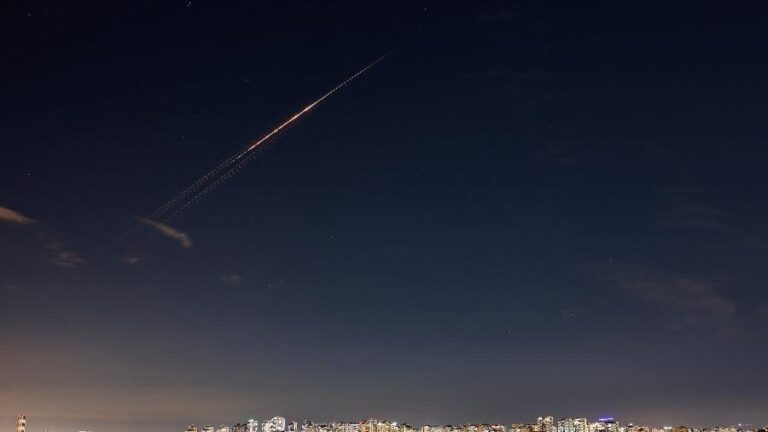 Ataques israelenses no Líbano provocam mais de 30 mortes e centenas de feridos