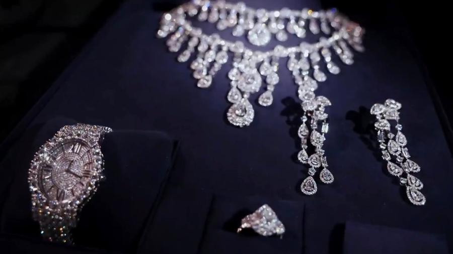 PGR solicita transferência das joias sauditas de Bolsonaro à Receita Federal