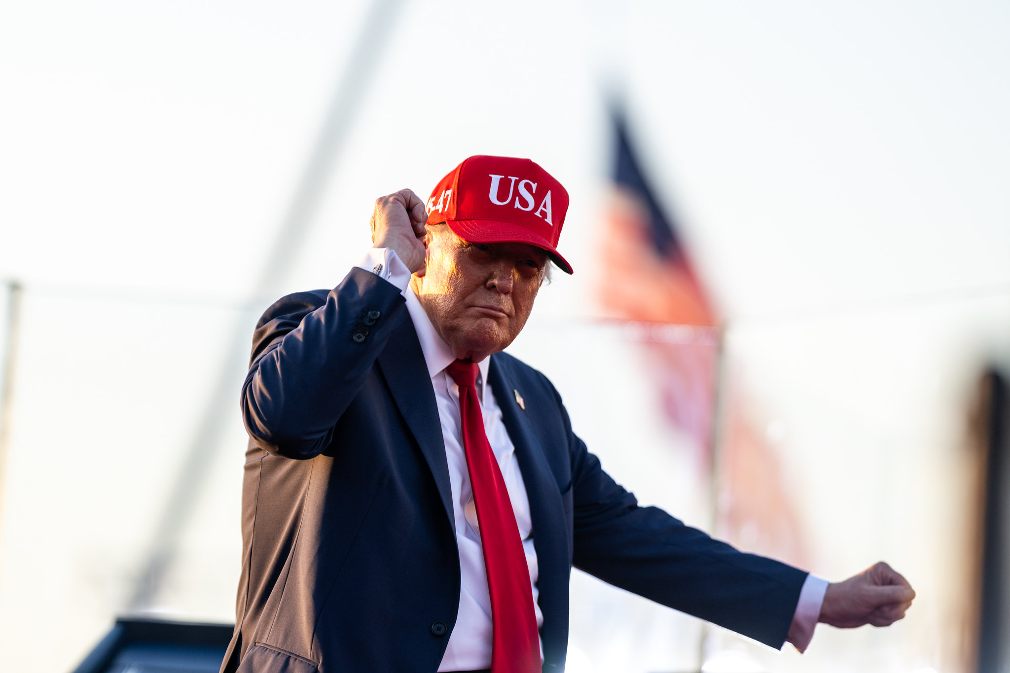 Trump cogita revisar apoio dos EUA ao controle britânico das Malvinas