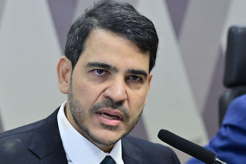 Jorge Messias destaca limite temporal para inquéritos no STF