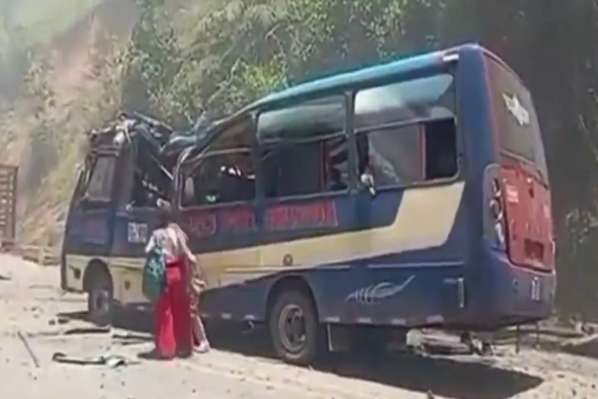Atentado a bomba provoca 13 mortes e dezenas de feridos na Colômbia